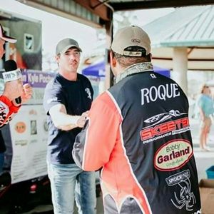 Meet your Posher, Manuel